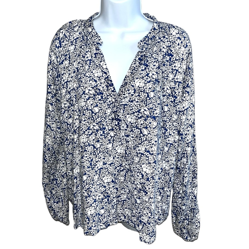 Women's L.O.G.G Label of Graded Goods Boho Blue/White Long Sleeve Floral Top - 2